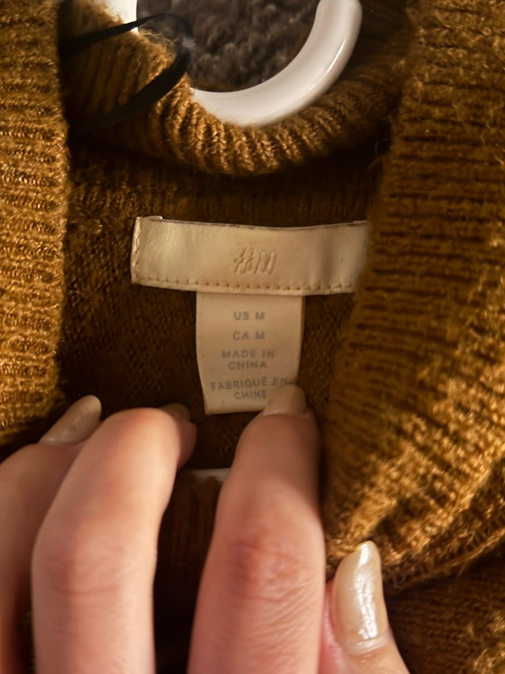 H&M Brown Mock Neck Cozy Sweater - Picture 3 of 3